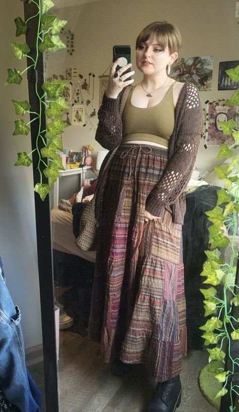 Whimsical Outfit Ideas, Fairygrunge Outfits, Whimsy Goth Outfit, Boho Grunge Outfits, Boho Aesthetic Outfit, Hippie Boho Outfits, Whimsy Gothic, Fem Clothes, Dreamy Outfits