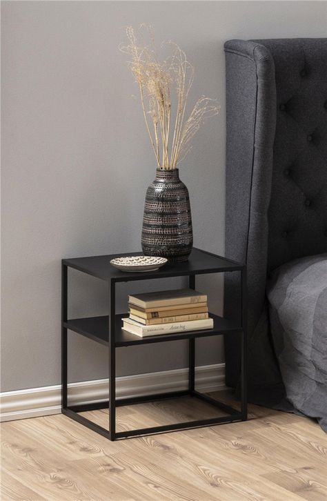 Black Side Table Bedroom, Steel Bedside Table, Bed Side Table Design, Sunflower Iphone Wallpaper, Bed Side Table, Gift Boxes For Women, Metal Furniture Design, Side Tables Bedroom, Side Table Design