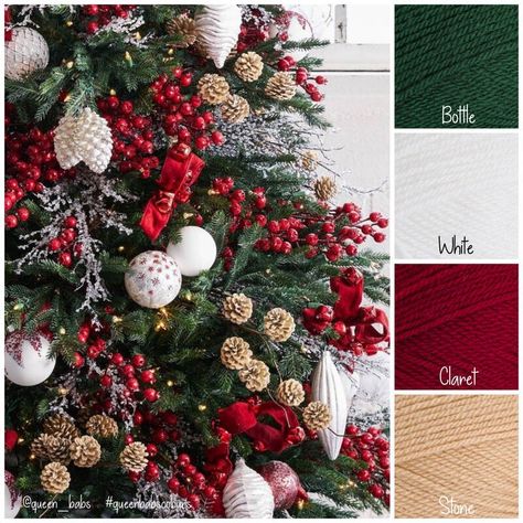 Christmas Yarn Color Palette, Christmas Theme Colors, Winter Color Pallets, Christmas Colour Themes, Christmas Color Schemes Tree Decorations, Christmas Color Palette Colour Schemes, New Year Color Palette, Christmas Decor Color Schemes, Christmas Color Combinations