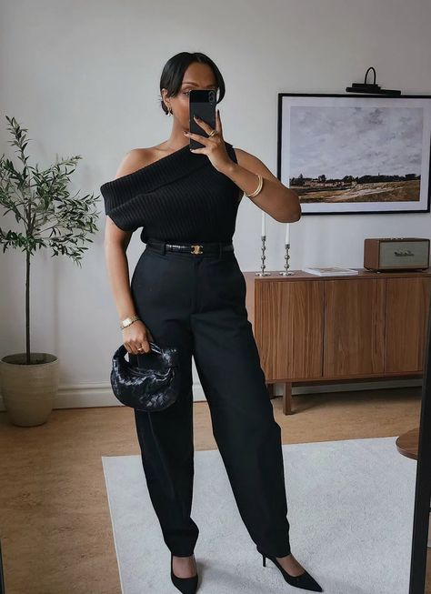 Corporate Black Woman Aesthetic, Office Siren Aesthetic Black Women, Black Women Lawyer Fashion, Corporate Aesthetic Black Woman, Black Corporate Baddie Aesthetic, Formal Smart Casual, Grown Women, Special Occasion Outfits, Classy Work Outfits