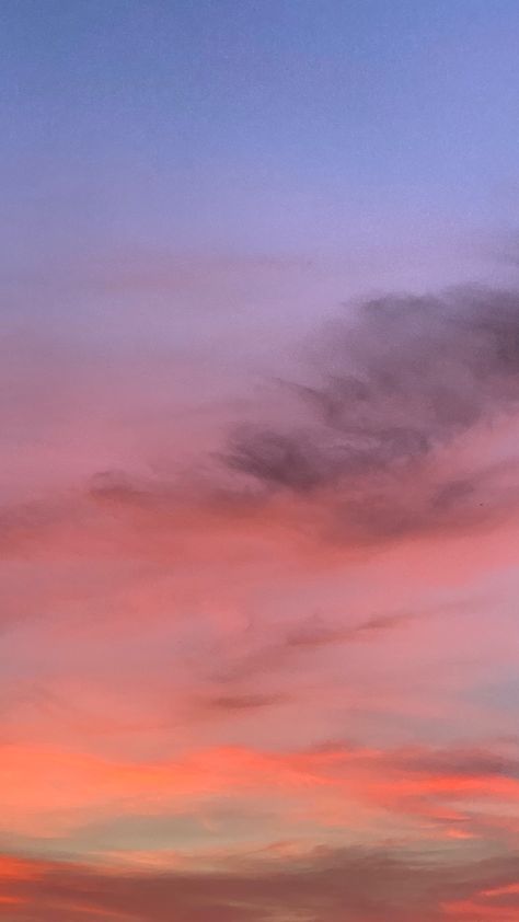 Sunset Lockscreen, Sunsets Wallpapers, Cielo Aesthetic, Sunset Sky Aesthetic, Beautiful Horses Photography, Pretty Skies, Abstract Wallpaper Design, Pastel Sky, Black Phone Wallpaper