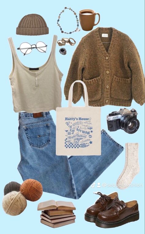 Cozy Cottage Core Outfit, Cottage Core Jeans Outfit, Vintage Coastal Outfit, Cottage Core Outfits Women, Blue Cottage Core Outfit, Cottage Core Casual Outfit, Grandma Core Outfit Summer, Cottage Core Mom Outfits, Cottage Winter Outfits