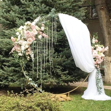 Balloon And Flower Circle Arch, Circle Arch With Drape, Wedding Circle Arch Decor, Circular Arbor Wedding, Circle Arch Wedding Flowers, Circle Wedding Arch With Drape, Circle Arch Ideas, Fairytale Wedding Arch, Wedding Circle Arch Ideas