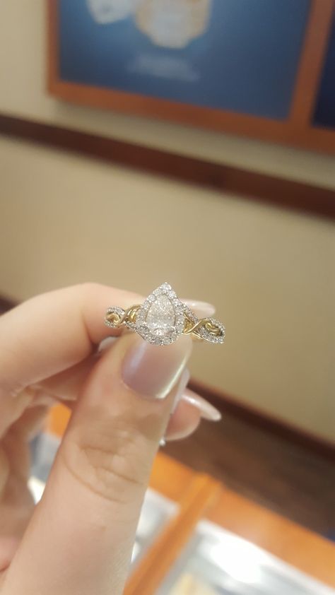 Rapunzel engagement ring from the Disney princess engagement ring collection found at Zales Disney Princess Engagement Rings, Disney Wedding Rings, Princess Wedding Rings, Disney Engagement Rings, Zales Engagement Rings, Disney Engagement, Fine Engagement Rings, Wedding Ring Styles, Popular Engagement Rings