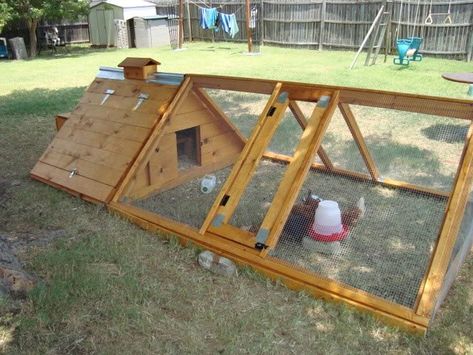 Happyhen Chicken House Oandreas Chicken Coop | BackYard Chickens - Learn How to Raise Chickens A Frame Chicken Coop, Mobile Chicken Coop, Small Chicken Coops, Chicken Coop Decor, Portable Chicken Coop, Chicken Tractors, Chicken Tractor, Small Chicken, Coop Plans