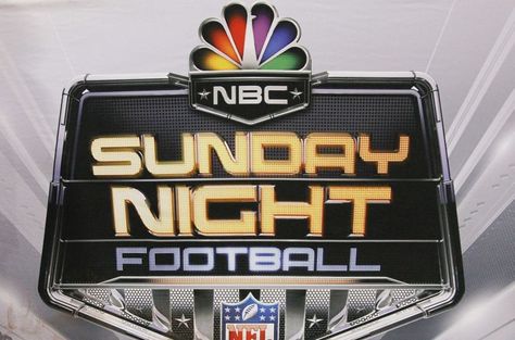 Nfl Week 1, Sunday Night Football, Nbc Tv, Football Sunday, Nfl Games, Wide Receiver, Professional Football, Sunday Night, Minnesota Vikings