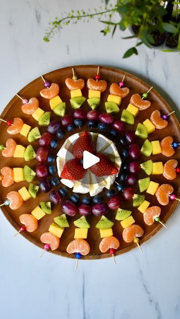 Fruit Skewers Ideas, Platter Inspiration, Fruit Buffet, Cheese Display, Fruit Kebabs, Skewer Appetizers, Fruit Platter Designs, Grown Up Parties, Food Motivation