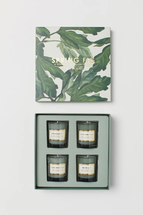 Hostess Gifts Summer, Candle Packaging Design, Lilin Aroma, Aromatic Candle, Soya Mumu, Candle Projects, Candle Aesthetic, Candle Packaging, Green Candle