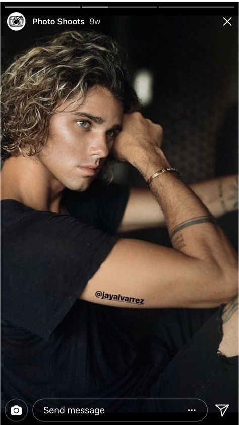 Surf Hair Styles Men, Surfer Tattoo Men, Surf Tattoo Ideas Men, Mens Surfer Hairstyles Curly, Surfers With Tattoos, Mens Surf Tattoo, Jay Alvarrez Hair, Jay Alvarez, Surfer Tattoo