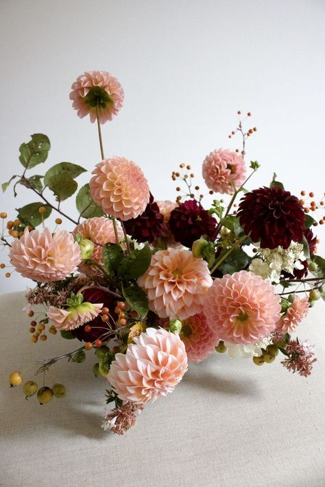 Dahlia Centerpiece Wedding, Dahlia Centerpiece, Dahlia Wedding Bouquets, Ceremony Arrangement, Dahlias Wedding, Dahlia Bouquet, Dahlias Garden, Flower Farmer, Cut Flower Garden