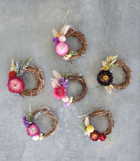 Boise Florist. Handmade ornaments with 100% American grown flowers and foliage. Video tutorial. Small Dried Flower Wreath, Dried Gomphrena Wreath, Dried Flower Ornaments Diy, Mini Dried Flower Wreath, Strawflower Ornaments, Dried Floral Ornaments, Diy Flower Ornaments, Dried Flowers Ornament, Dried Flower Ornament