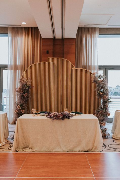 Top Table Backdrop Wedding, Couples Table Wedding Backdrop, Divider Wedding Backdrop, Backdrop For Bride And Groom Table, Backdrop Behind Cake Table, Wooden Panel Backdrop, Wood Slat Backdrop, Wedding Dinner Backdrop, Wedding Altar Backdrop