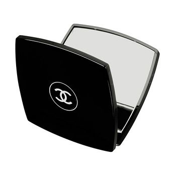 Chanel Compact Mirror, Life Could Be A Dream, Chanel Compact, Makeup Png, Chanel Makeup, What In My Bag, Birthday Wishlist, Pocket Mirror, Essential Bag