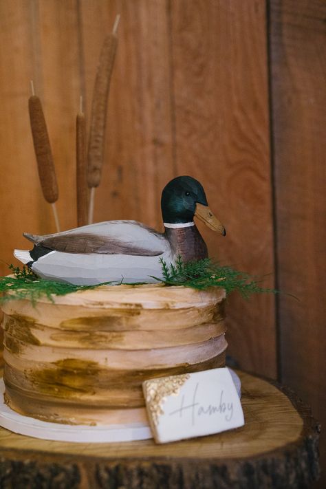 Groom Cake Duck Hunting, Duck Hunting Birthday Cakes For Men, Duck Grooms Cake Mallard, Grooms Cake Ideas Duck Hunting, Duck Hunting Cakes For Men, Duck First Birthday Cake, Mallard Birthday Cake, Duck Hunting Smash Cake, Duck Hunter Cake