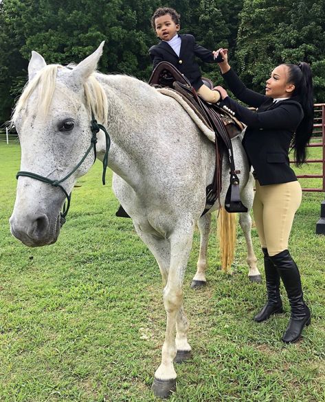 Jordy Craig, Jordy C, Emily Parker, Rich Mom, Black Motherhood, Horseback Riding Outfits, Jordan Craig, Equestrian Aesthetic, Horse Riding Clothes