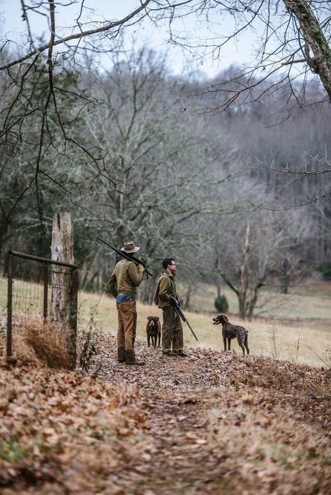 Gentleman Bobwhite Outdoorsmen Style, Hunting Pictures, Hunting Life, Country Lifestyle, Deep Sea Fishing, Best Places To Live, English Countryside, American Heritage, Outdoor Life