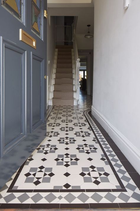 Original Style Tenby Black, Grey & White Patterned Floor Tiles White Grey Tiles, Victorian Tiled Hallway, Terraced House Interior, Victorian Hallway Tiles, Victorian Home Ideas, Hallway Tiles Floor, Hall Tiles, Entrance Hall Decor, Victorian Hallway