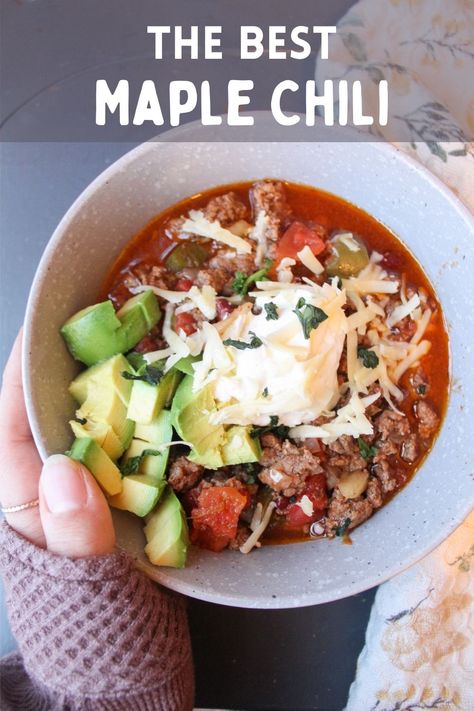 Chili With Maple Syrup, Maple Bourbon Chili, Maple Chili, Award Winning Chili, Chile Recipes, Chowder Soup, Pork Sausage, Chili Recipes, Sweet And Spicy