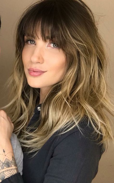 Wavy Bangs, Long Wavy Hair, Fall Hair Color, Great Hair, Balayage Hair, Hair Day, Hairstyles With Bangs, Fall Hair, Wavy Hair