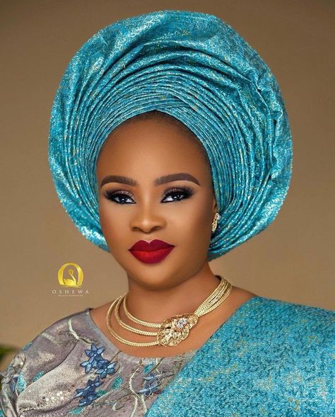 Gele Styles Nigerian Bride, Nigerian Wedding Makeup, Nigerian Gele, Gele Styles, African Head Dress, Nigerian Bride, Nigerian Weddings, Bridal Headwear, Hair Scarf Styles