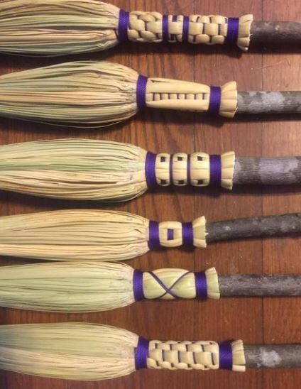 Broom Making, Handmade Broom, Broom Corn, Nature Witch, Basket Weaving Diy, Animal Cutouts, Dust Bunnies, Inkle Weaving, Brooms And Brushes