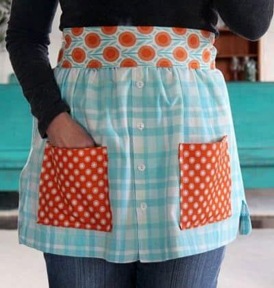 How To Make Aprons, Men's Shirt Apron, Free Apron Pattern, Egg Aprons, Diy Apron, The Whoot, Sewing Aprons, Cute Aprons, Pajamas Gift