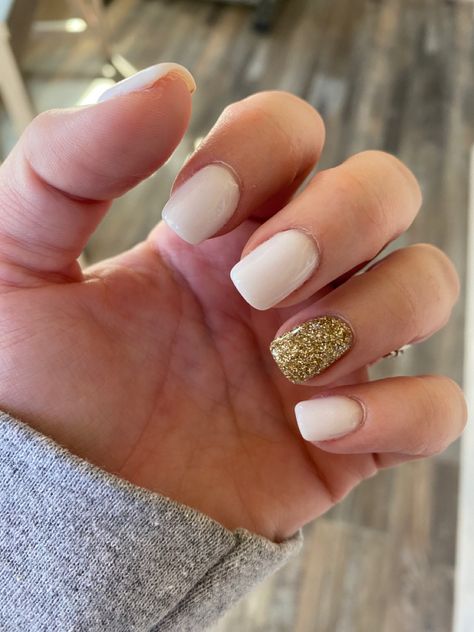 White Bunny Nail Polish, Funny Bunny Nails With Glitter, Gold Summer Nails, Kiara Sky Dip Powder, Gold Glitter Nail Polish, Nails Neutral, Nail Color Combos, Kiara Sky, Bunny Nails