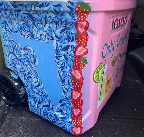 Girl Cooler Painting, Easy Cooler Painting Ideas, Sorority Coolers Painted, Girly Painted Cooler, Cooler Painting Ideas For Girls Summer, Girly Cooler Painting, Painting Cooler Ideas, Painted Coolers For Girls Ideas, Painted Cooler Ideas