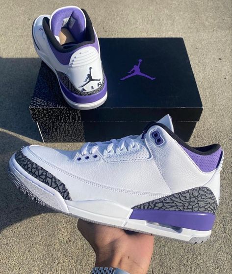 Jordan 3 Dark Iris, Jordan Shoe, Nike Air Jordan 3, Light Sneakers, Nike Jordan Retro, Jordan 3 Retro, Air Jordan 3 Retro, Sneakers Addict, Air Jordan 3