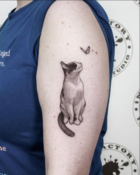 Cat Tribute Tattoo, Bandit Tattoo, Siamese Cat Tattoos, Pet Tattoo Ideas, Cat Tats, Tribute Tattoo, Tattoos About Mom, Kitten Tattoo, Big Cat Tattoo