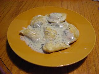 Perogie, Pierogi, Pyroghi: When you don't feel like making the perogie... you can make some Roasted Garlic and Dill Perogie Sauce Cooking Dumplings, Veggetti Recipes, Pierogi Recipes, Smoked Baby Back Ribs, Zucchini Dinner Recipes, Perogies Recipe, Zucchini Recipes Baked, Pierogi Recipe, Creamy Dill Sauce