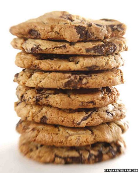 Jacques Torres's Secret Chocolate Chip Cookies Martha Stewart Chocolate Chip Cookies, Secret Chocolate Chip Cookie Recipe, Jacques Torres Chocolate Chip Cookies, Jacques Torres, Bread Pastry, Resep Brownies, Martha Stewart Recipes, Pastry Flour, Best Chocolate Chip Cookie