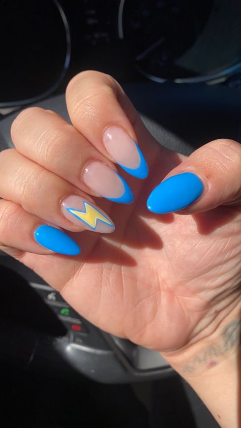 Nfl Chargers Nails, Chargers Nails Football Season, Okc Thunder Nails, La Chargers Outfit, Marathon Nails Design, Blue Football Nails, Game Day Nails Football, Charger Nails, Football Season Nails