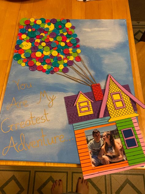 Arts And Crafts Anniversary Gift, Anaversery Painting Ideas, Up Themed Anniversary Gift, 1 Year Anniversary Canvas Ideas, 2 Year Anniversary Ideas Diy, Up Anniversary Ideas, Up Painting Ideas, One Year Anniversary For Her, Anniversary Poster Ideas