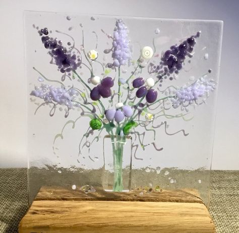 Small Cheerful Everlasting Forever Flower Bouquet Fused Glass Art Picture With Oak Stand 1 - Etsy Flower Snowdrop, Forever Flower Bouquets, Forever Flower, Fused Glass Wall Art, Glass Art Pictures, Fused Glass Plates, Images D'art, Glass Fusion Ideas, Fused Glass Artwork