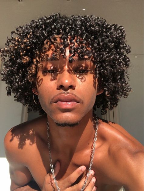 Long And Healthy Hair, Men Haircut Curly Hair, Dark Skin Men, Pelo Afro, Black Men Hairstyles, Boys With Curly Hair, Mens Braids Hairstyles, Curly Hair Men, Hair Reference