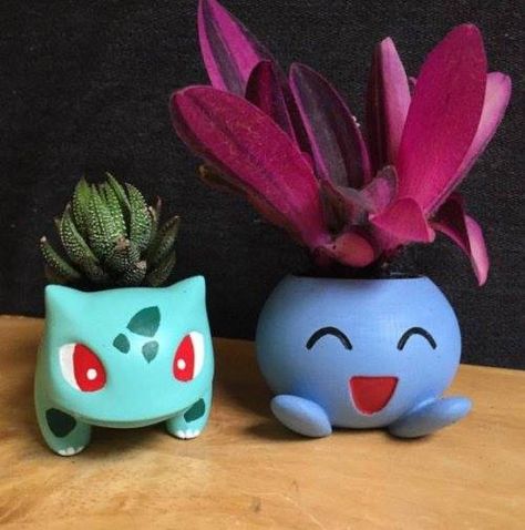 RT @TeamRocket: Pokemon planters! https://t.co/cHUilWcYL5 http://ift.tt/2wkFNOe Pokemon Planter, Pokemon Decor, Pokemon Diy, Pokemon Craft, Japanese Home Decor, Cerámica Ideas, Pottery Painting Designs, Keramik Design, Ceramic Painting