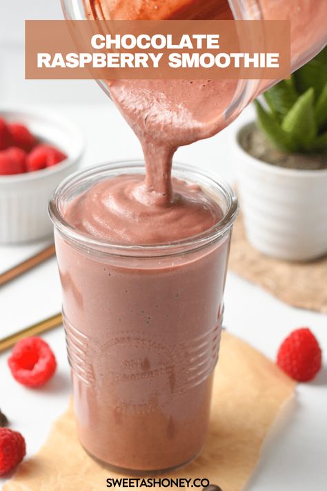 Chocolate Raspberry Smoothie - Sweet As Honey Chocolate Raspberry Smoothie, Smoothie Recipies, Breakfast Shake, Chocolate Smoothie Recipes, Chocolate Texture, Keto Smoothie Recipes, Sweet As Honey, Chocolate Bites, Smoothie Drink Recipes