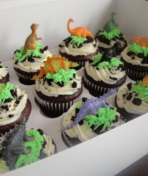 Dinasour Birthday, Dinosaur Decorations, Jurassic Park Birthday, Dinosaur Cupcakes, Dino Cake, Dinosaur Birthday Cakes, Dinosaur Themed Birthday Party, Park Birthday, Dino Birthday Party