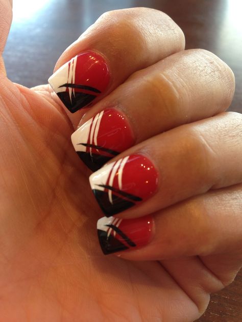 Introduction When it comes to nail art, the color combination of red and black is a classic one. It is perfect for any occasion, be it a party or a fo... Black And White Nail Designs, Gel Nails Long, Football Nails, Red And White Nails, Black And White Nail Art, Red Nail Art Designs, Black White Nails, Nagel Design, Red Nail Art