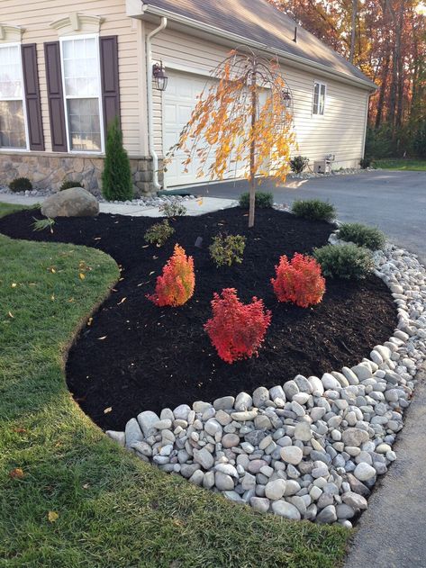 Landscape Ideas Mulch And Rock, Mulch And Flowers Front Yards, River Rocks And Mulch Landscaping, Mulch Stone Landscaping, Black Mulch And River Rock Landscaping, Rocks And Mulch Landscaping Front Yards, Rocks Around Mulch Bed, Front Yard Landscaping Mulch, Rock Mulch Flower Beds