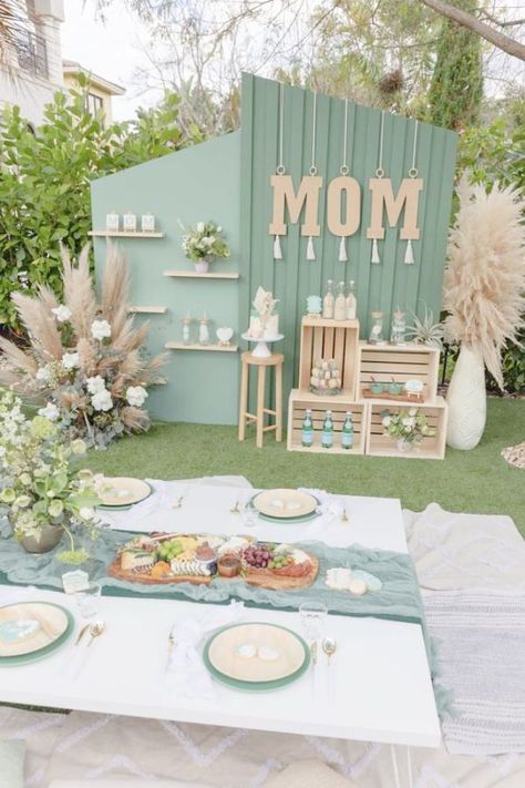 Take a look at this beautiful boho Mother's Day picnic! Everything about this party will blow you away!! See more party ideas and share yours at CatchMyParty.com Birthday Decor For Mother, Mother's Day Picnic Ideas, Picnic Theme Backdrop, Mother’s Day Picture Backdrops, Picnic Mothers Day, Mother’s Day Decoration Party, Mother’s Day Set Up Ideas, Party Favor Backdrop, Mother’s Day Photo Backdrop Ideas