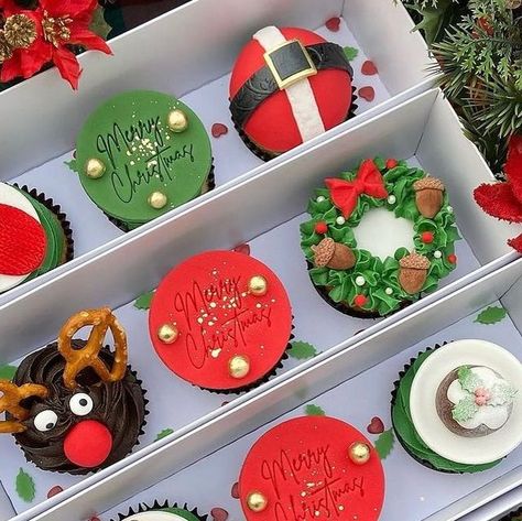 Elite Packaging Company Ltd on Instagram: "It is Christmas everywhere and we love to see our customers releasing their lovely collections! How stunning these Christmas Cupcakes look in our 3pk Cupcake Box from @amyscupcakesx ! Thank you so much Amy for allowing us to share your lovely creations! Our 3 pk Cupcake Box is now available in 3 different colours: white, Kraft and in Red as well! Have a look in our Cupcake Section on the website! #cupcakes #cupcake #cupcakesofinstagram #cupcakeofinstagram #cupcakestyles #christmascupcakes #christmascupcake #cupcakebox #cupcakeboxes #cupcakesbox #cupcakesboxes #cupcakegiftbox #cupcakegift #cupcakegifts #cupcakesgiftbox #cupcakepackaging #cupcakespackaging #christmasbox #christmasboxes #christmaspackaging #madeinuk #recycle #recycling #recycable" Cupcake Packaging, Cupcake Gift, Christmas Cupcake, Packaging Company, Cupcake Boxes, Christmas Cupcakes, Christmas Packaging, Cake Decorating Techniques, Different Colours