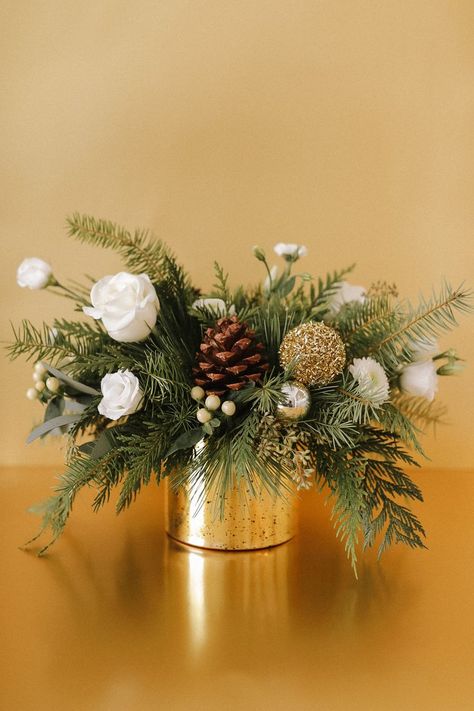 Christmas flower arrangements ideas