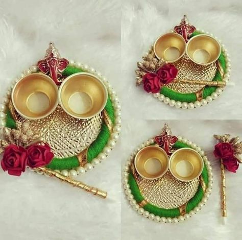 Kankavati Thali Decoration, Palkhi Decoration, Haldi Ornaments, Diy Diwali Gifts, Haldi Kunku, Rakhi Thali, Diwali Candle Holders, Diy Wall Hanging Crafts, Haldi Kumkum