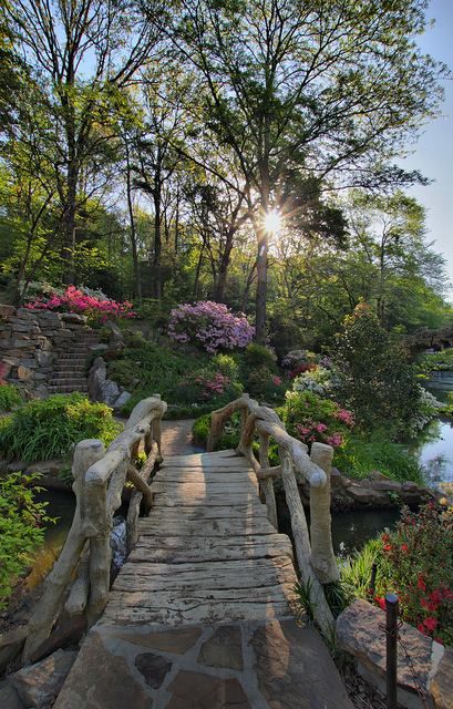 Footbridge at the Old Mill in North Little Rock, Arkansas, USA   by Paul Barrows Landscaping Garden, Wooden Bridge, The Secret Garden, Design Exterior, Alam Yang Indah, Garden Flowers, Nature Aesthetic, Garden Paths, Dream Garden