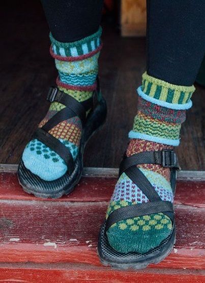 Chacos With Socks Outfit, 90s Granola Aesthetic, Granola Socks, Earthy Crunchy Aesthetic, Granola Gay Aesthetic, Granola Shoes, Granola Aesthetic, Women Christmas Gifts, Outdoorsy Style