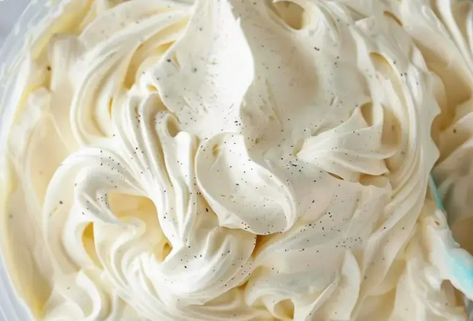 Cool Whip and Pudding Frosting Pudding Icing Recipe Without Cool Whip, Light Whipped Frosting For Cake, Vanilla Pudding Cool Whip Frosting, Cool Whip Vanilla Pudding Frosting, Frosting With Pudding Recipe, Pudding And Whipped Cream Frosting, Whipped Cream Pudding Frosting, Peanut Butter Cool Whip Frosting, Cool Whip And Pudding Frosting Recipe