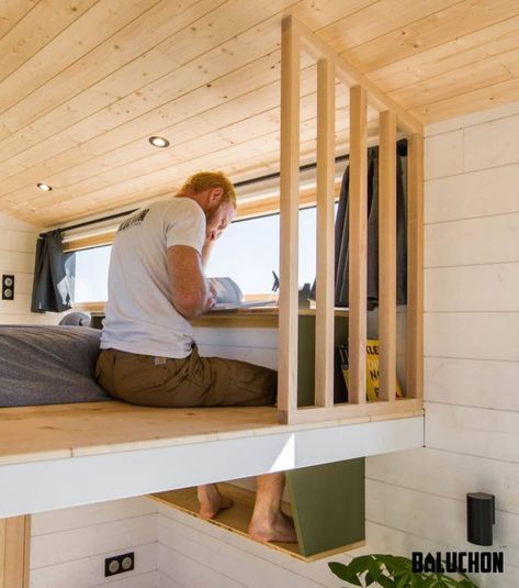 Cedar Cladding, Tiny House Loft, House Loft, Shower Cabin, Casa Container, Modern Tiny House, Tiny Spaces, Bedroom Loft, Tiny House On Wheels