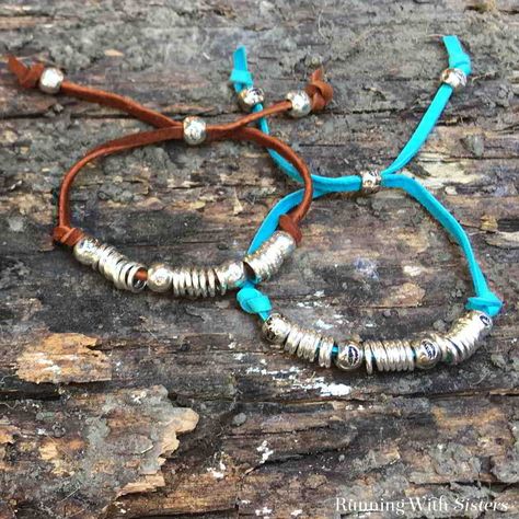 Adjustable Leather Bracelets, Silver Leather Bracelet, Leather Friendship Bracelet, Repurpose Projects, Leather Bracelet Tutorial, Leather Jewelry Making, Suede Jewelry, Suede Bracelet, Diy Leather Bracelet